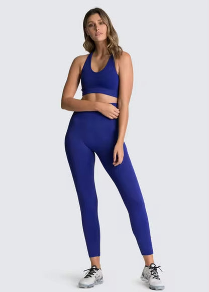 Seamless Hyperflex Women's Workout Set: Long Sleeve Crop Top and High Waist Leggings